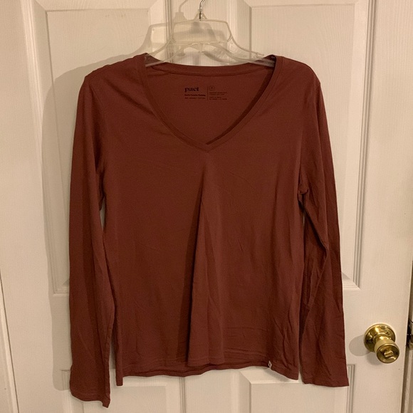 Pact Tops - Pact V-Neck Women’s Long Sleeve Organic Cotton Top Size Medium